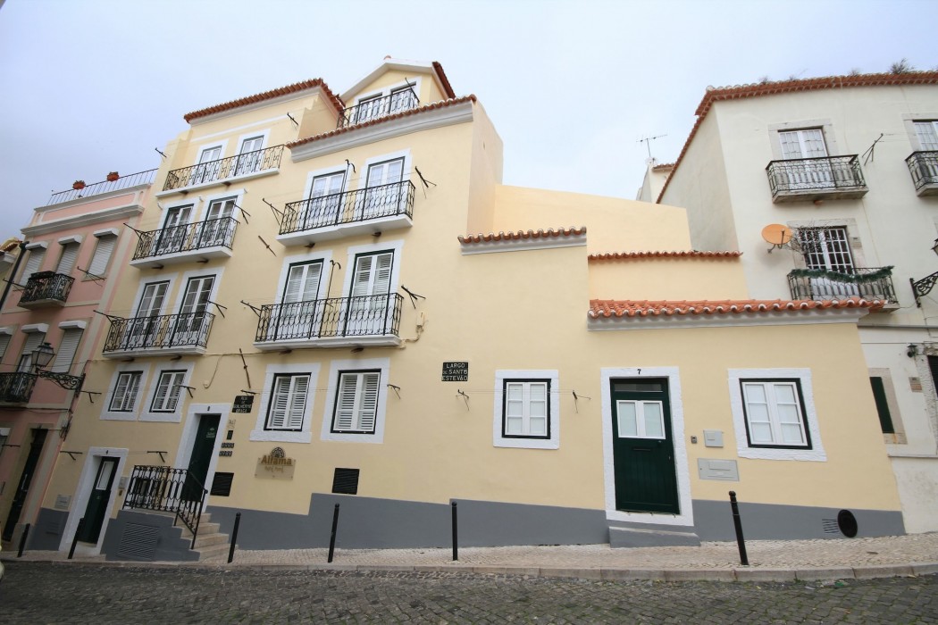 Alfama Right Point 21/55