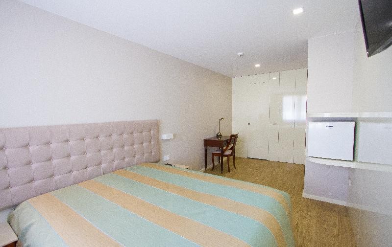 Hotel Avenida 40/78