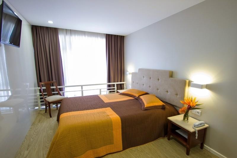 Hotel Avenida 22/78