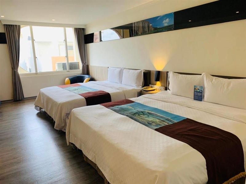 Ocean Hotel 22/39