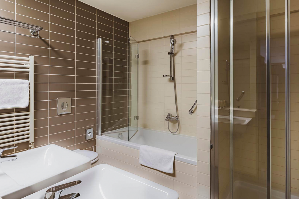 Hotel Well 8/43