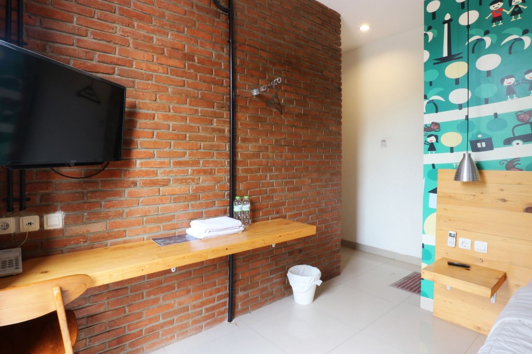 Urbana Homes 16/50