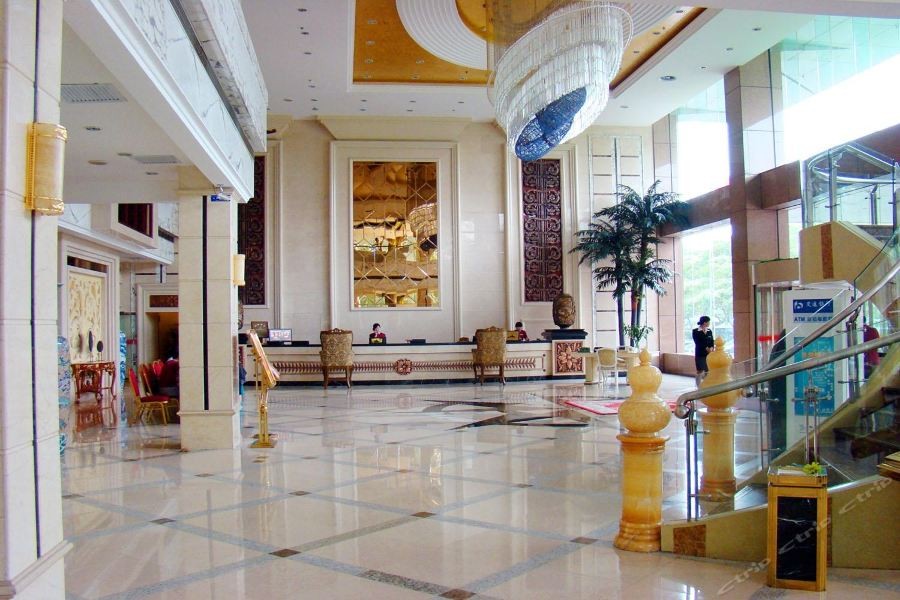 Jincheng Grand Hotel 3/3