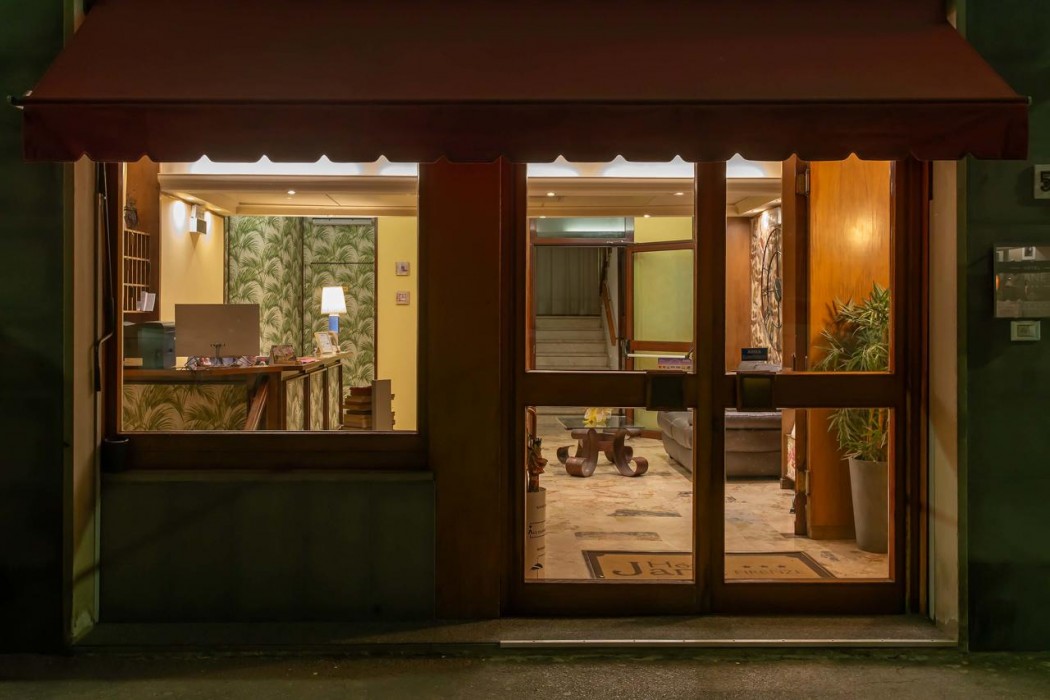 Hotel Jane 49/54