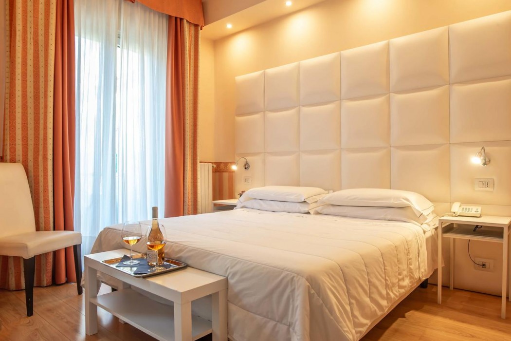 Hotel Jane 42/54
