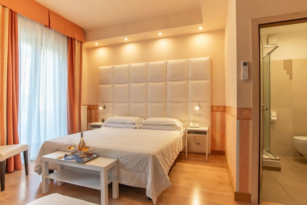 Hotel Jane 44/54