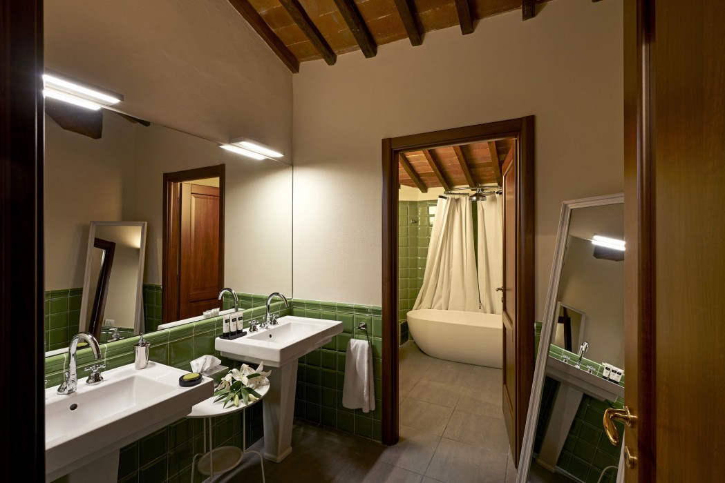 Villa Medicea Di Lilliano 8/95