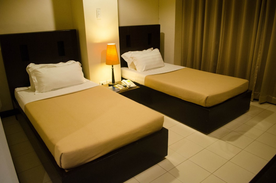 Hotel Tavern Surigao 27/57