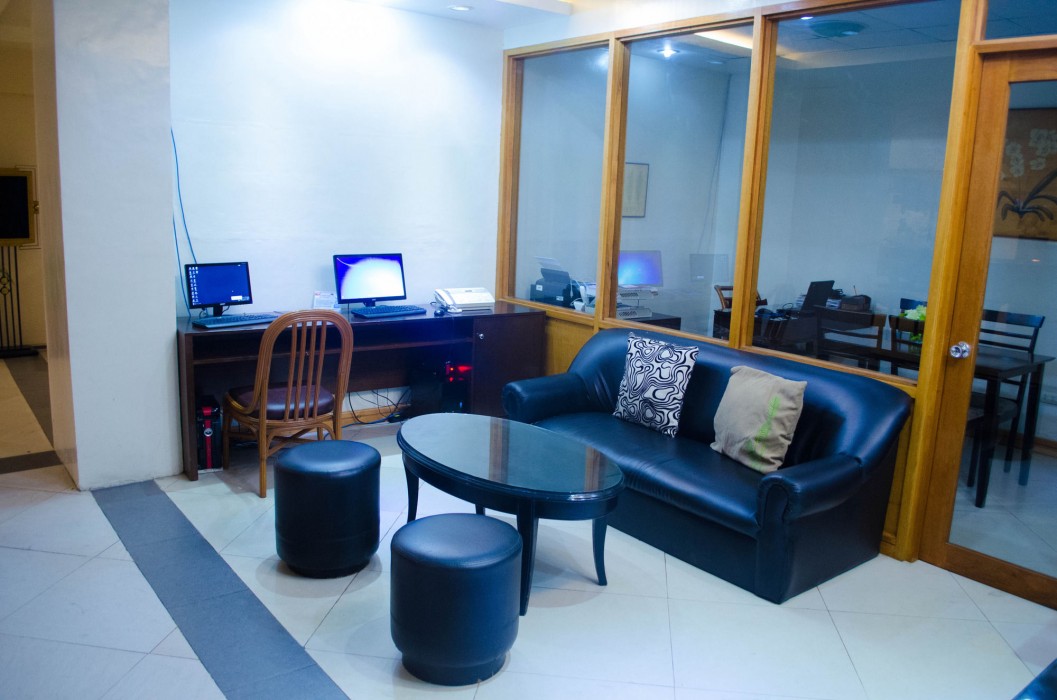 Hotel Tavern Surigao 23/57