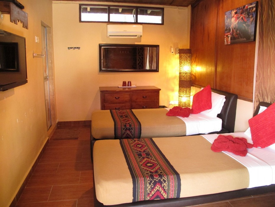 Ombak Dive Resort 16/62