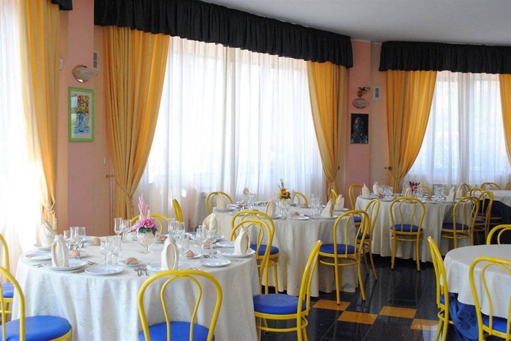 Club Esse Aquilia Beach Village photo5