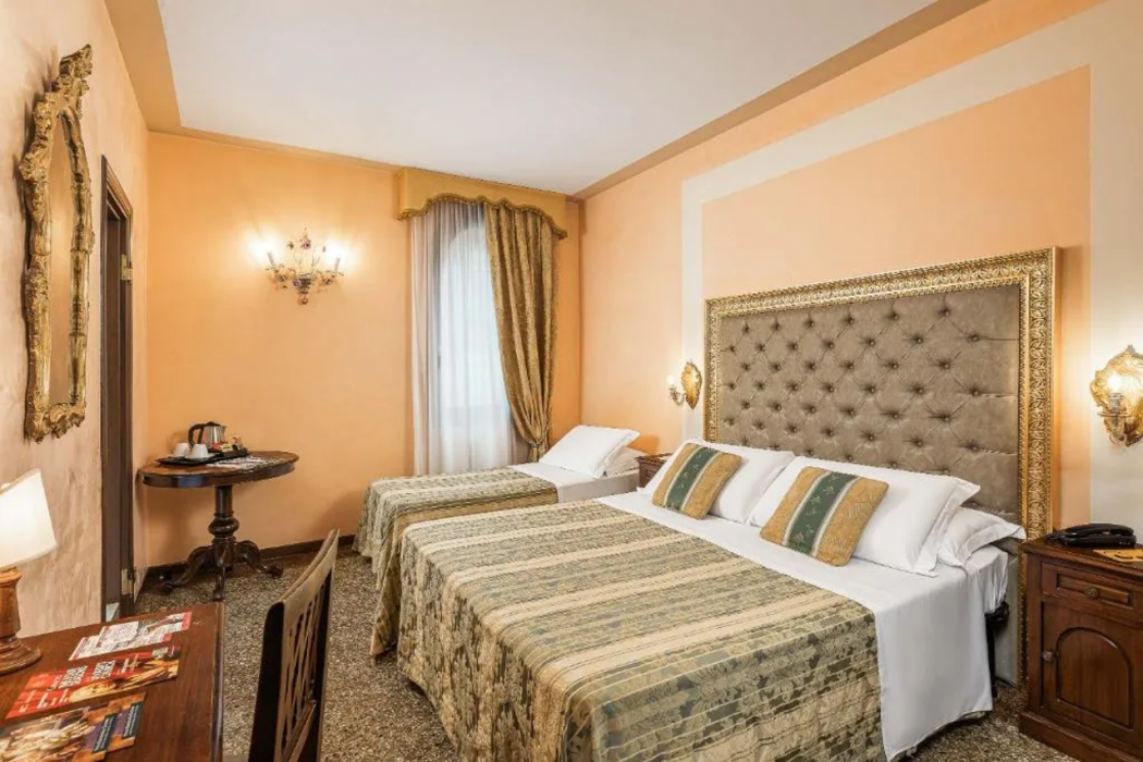 Hotel Marconi Venice 9/62