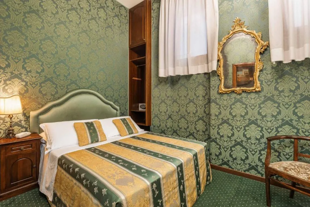 Hotel Marconi Venice 10/62