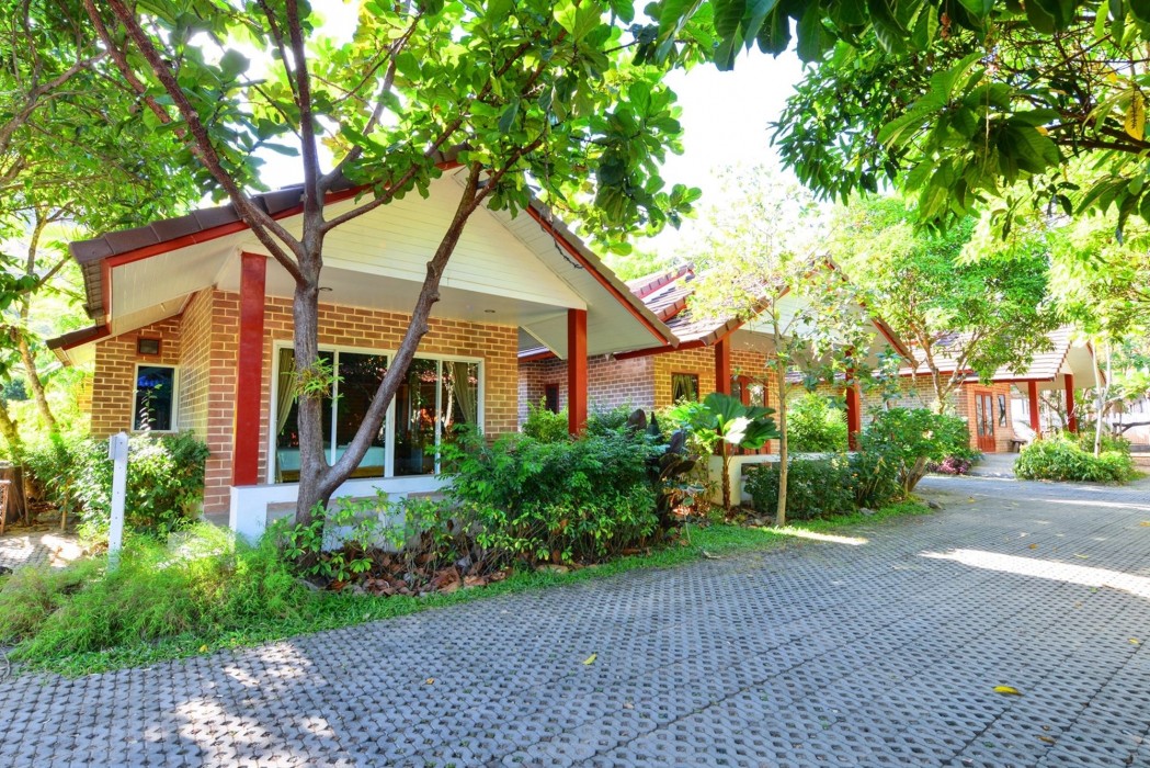 Theerama Cottage Resort 51/84