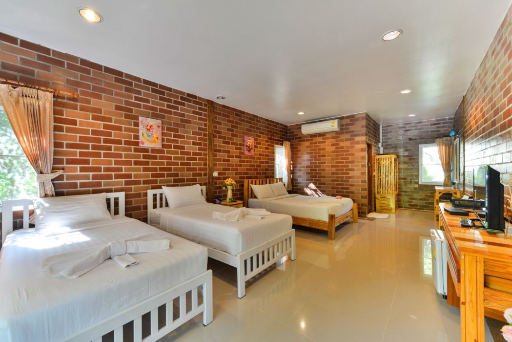 Theerama Cottage Resort 40/84