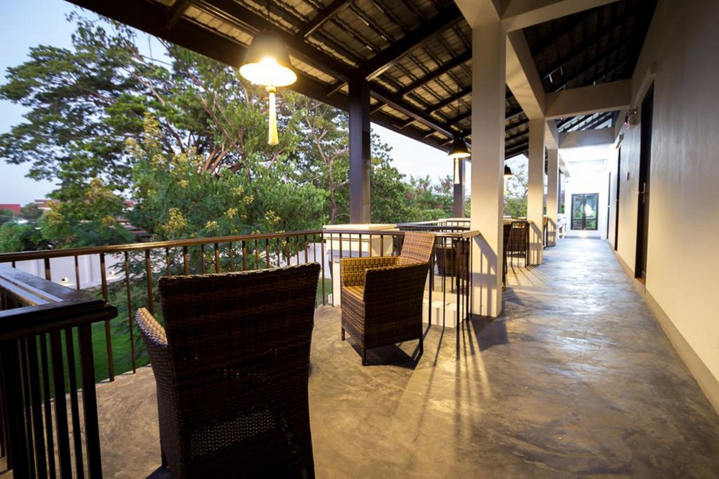 Jamadevi Hotel 45/91