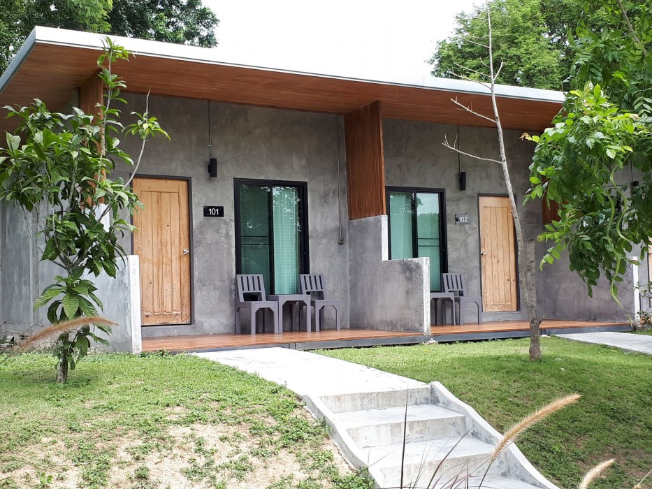 The Loftberry Resort 20/68