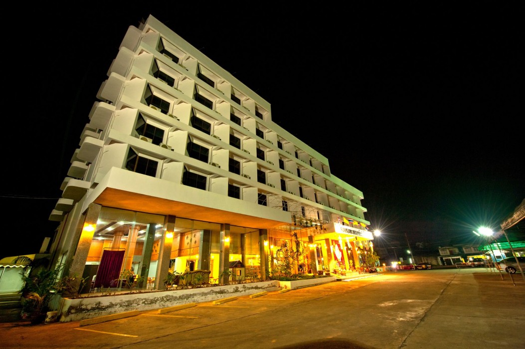 Phayao Northen Lake Hotel 16/32