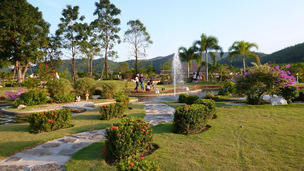 Tanaosri & Creekside Resort 16/68
