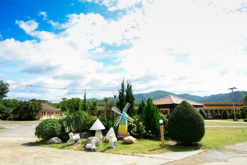 Tanaosri & Creekside Resort 36/68