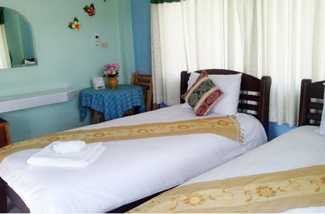 Tanaosri & Creekside Resort 31/68