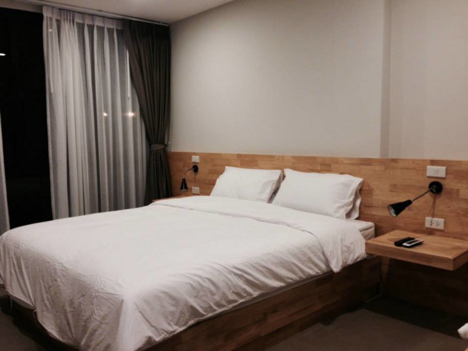 Easy Hotel 36/75