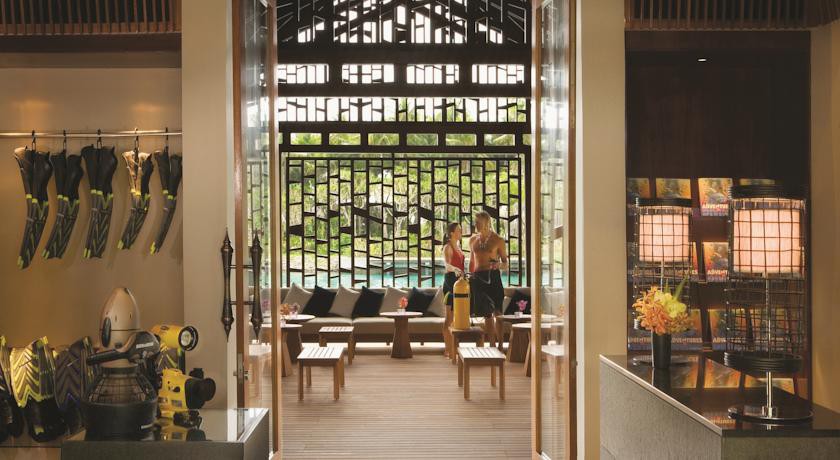 One&Only Reethi Rah 8/30