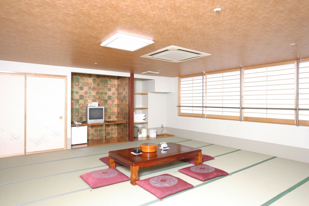 Saku Ichimanri Onsen Hotel 55/83