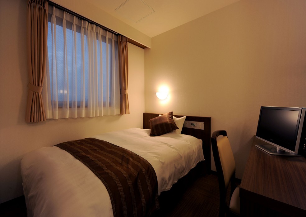 Hotel Kunimi Kamonomiya 4/17