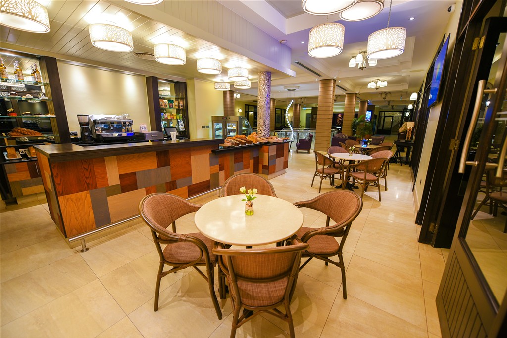 Mestil Hotel And Residences 40/70