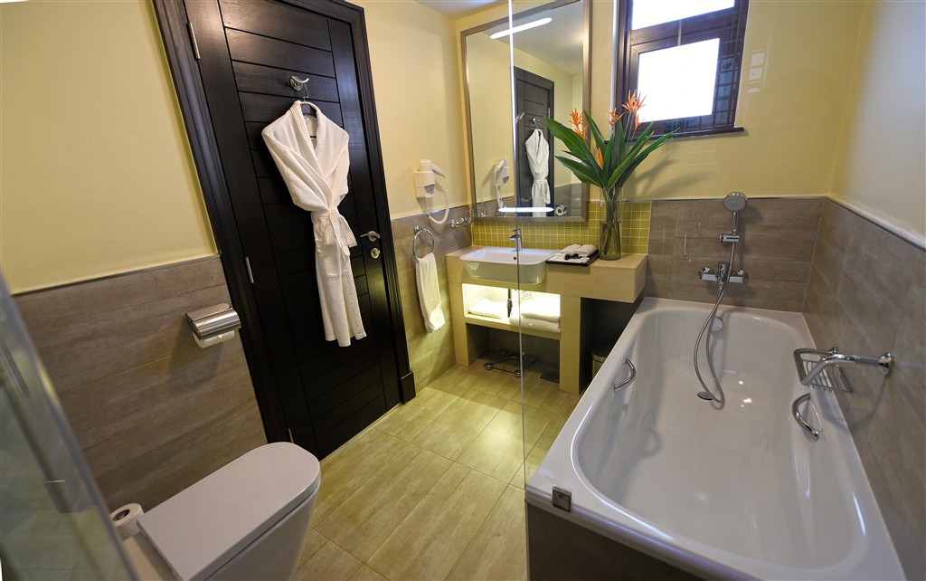Mestil Hotel And Residences 29/70