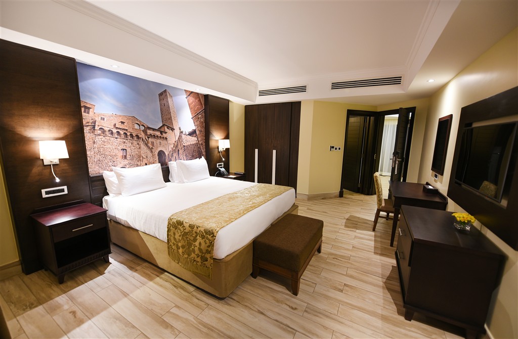 Mestil Hotel And Residences 22/70
