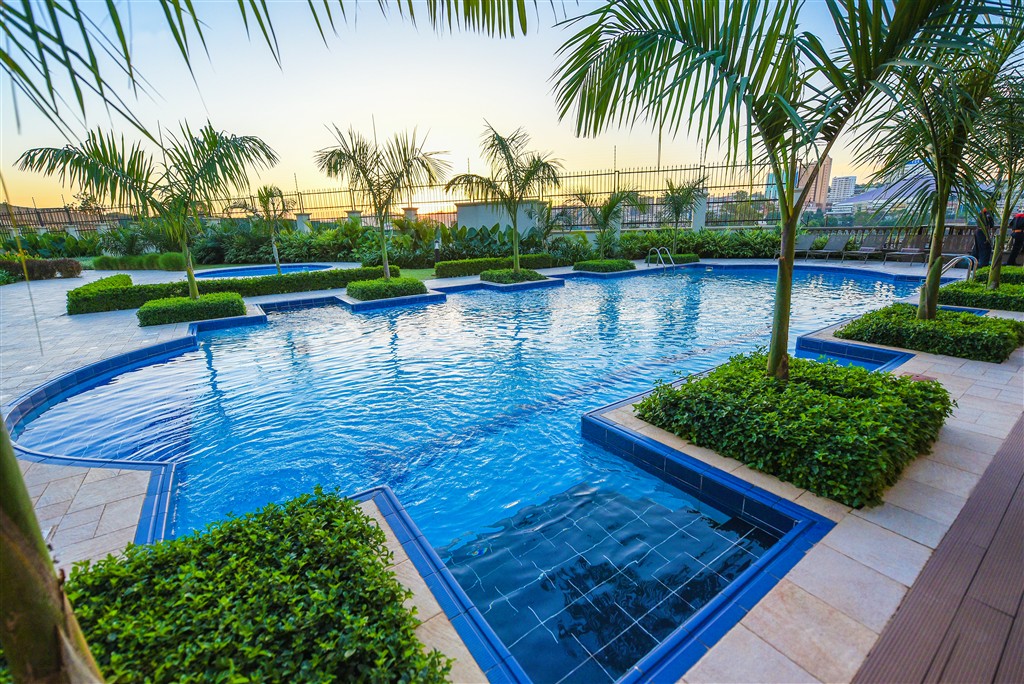 Mestil Hotel And Residences 59/70