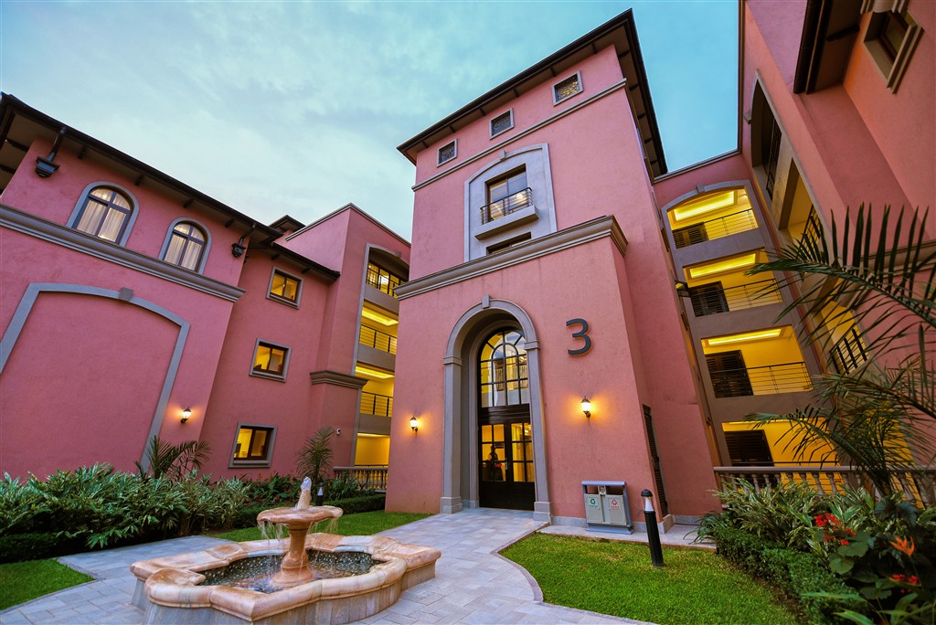 Mestil Hotel And Residences 7/70