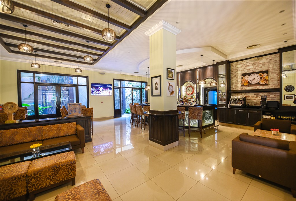 Mestil Hotel And Residences 33/70