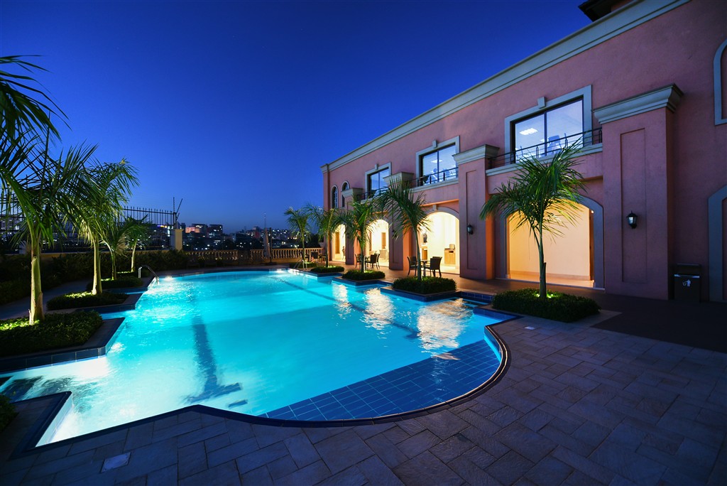Mestil Hotel And Residences 58/70