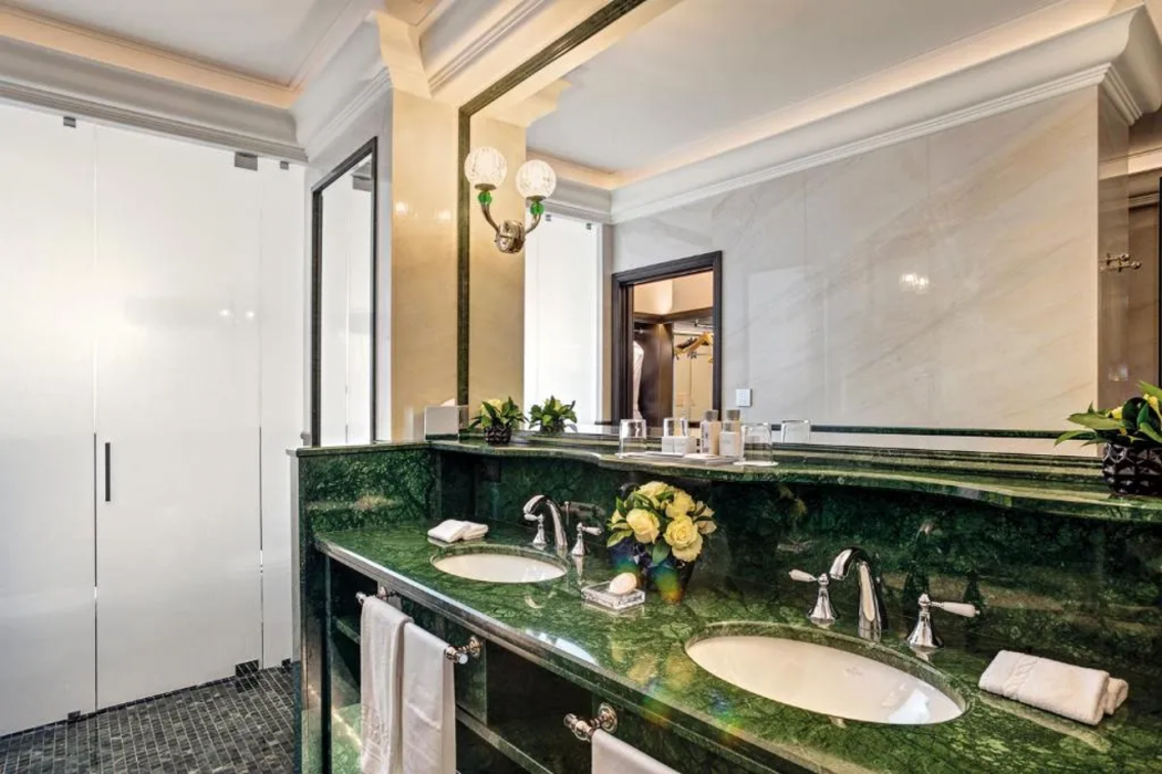 Hassler Roma 31/83