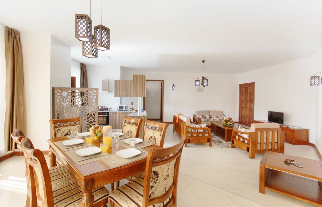 Myra Residences By Trianum 62/95