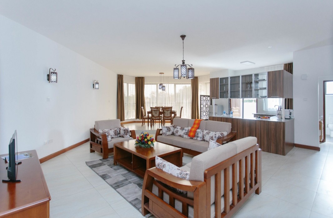 Myra Residences By Trianum 54/95