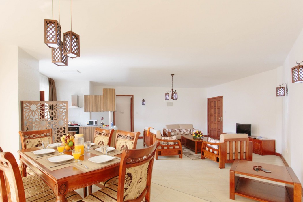 Myra Residences By Trianum 35/95