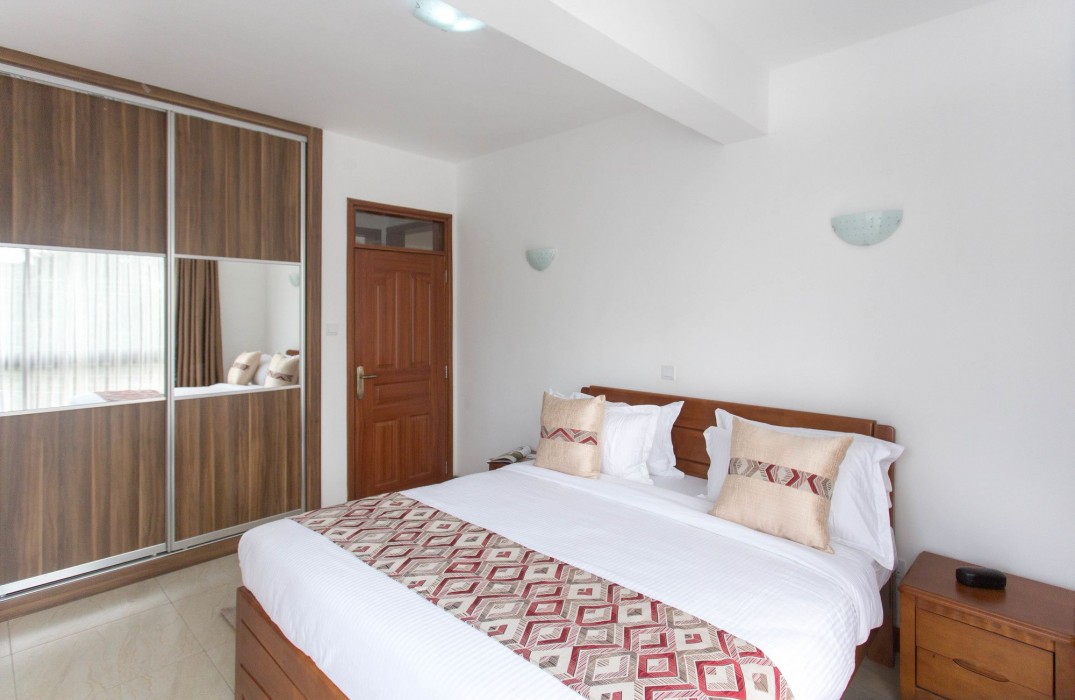 Myra Residences By Trianum 42/95