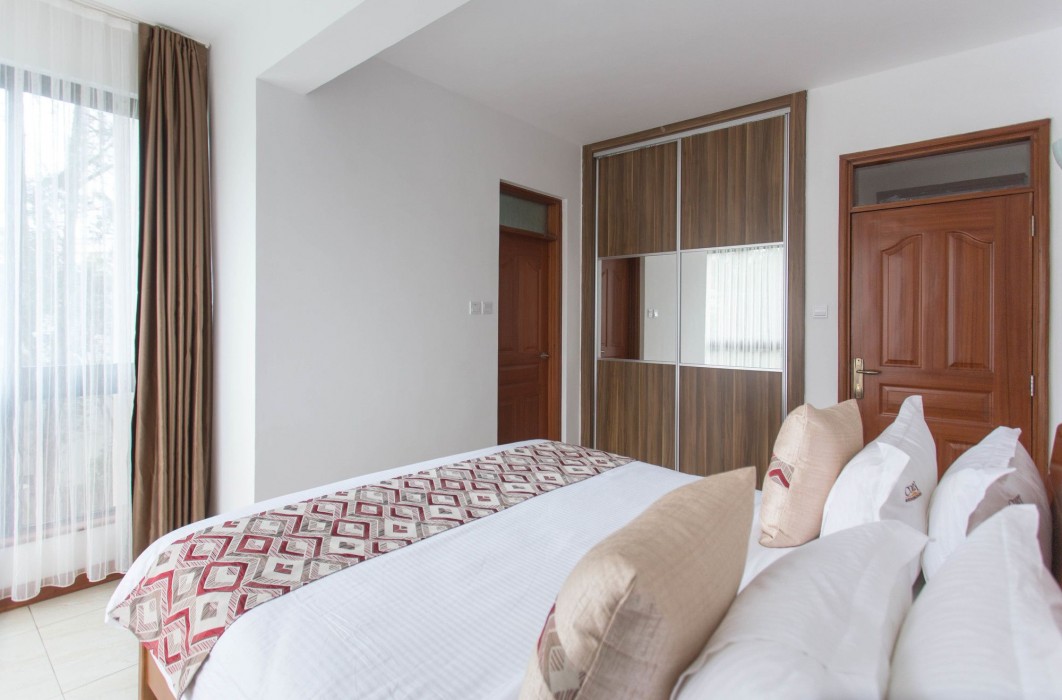 Myra Residences By Trianum 26/95