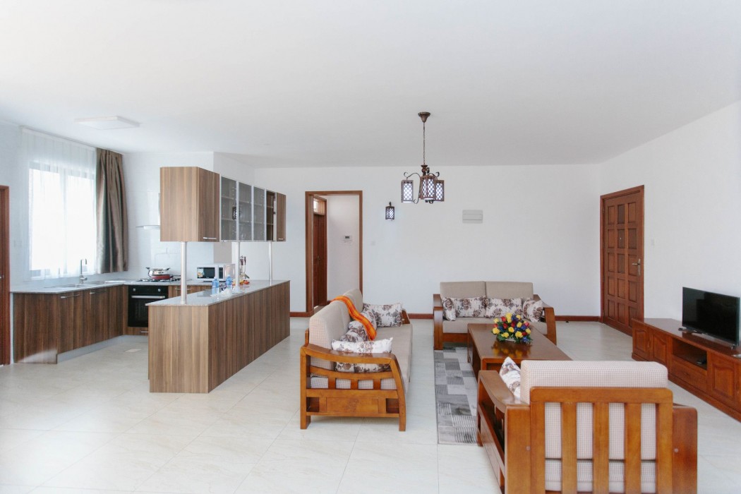 Myra Residences By Trianum 70/95
