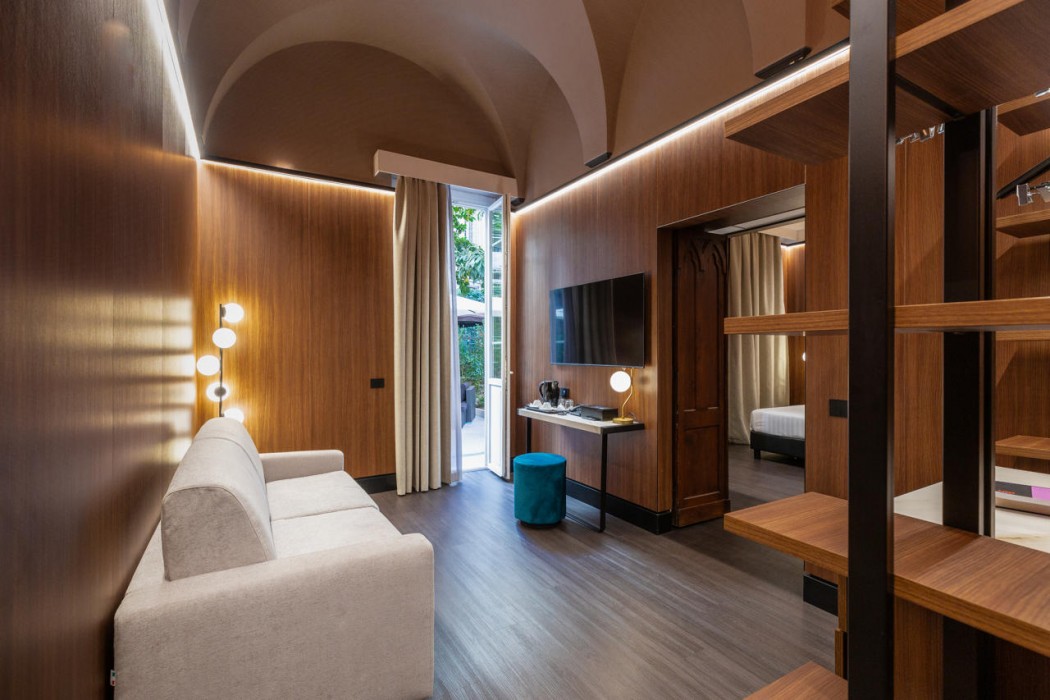 Hotel Trevi Collection 25/109