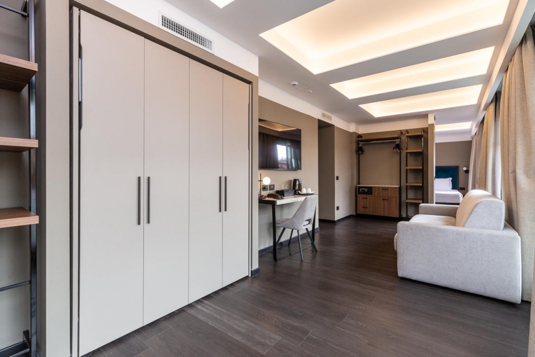 Hotel Trevi Collection 23/109