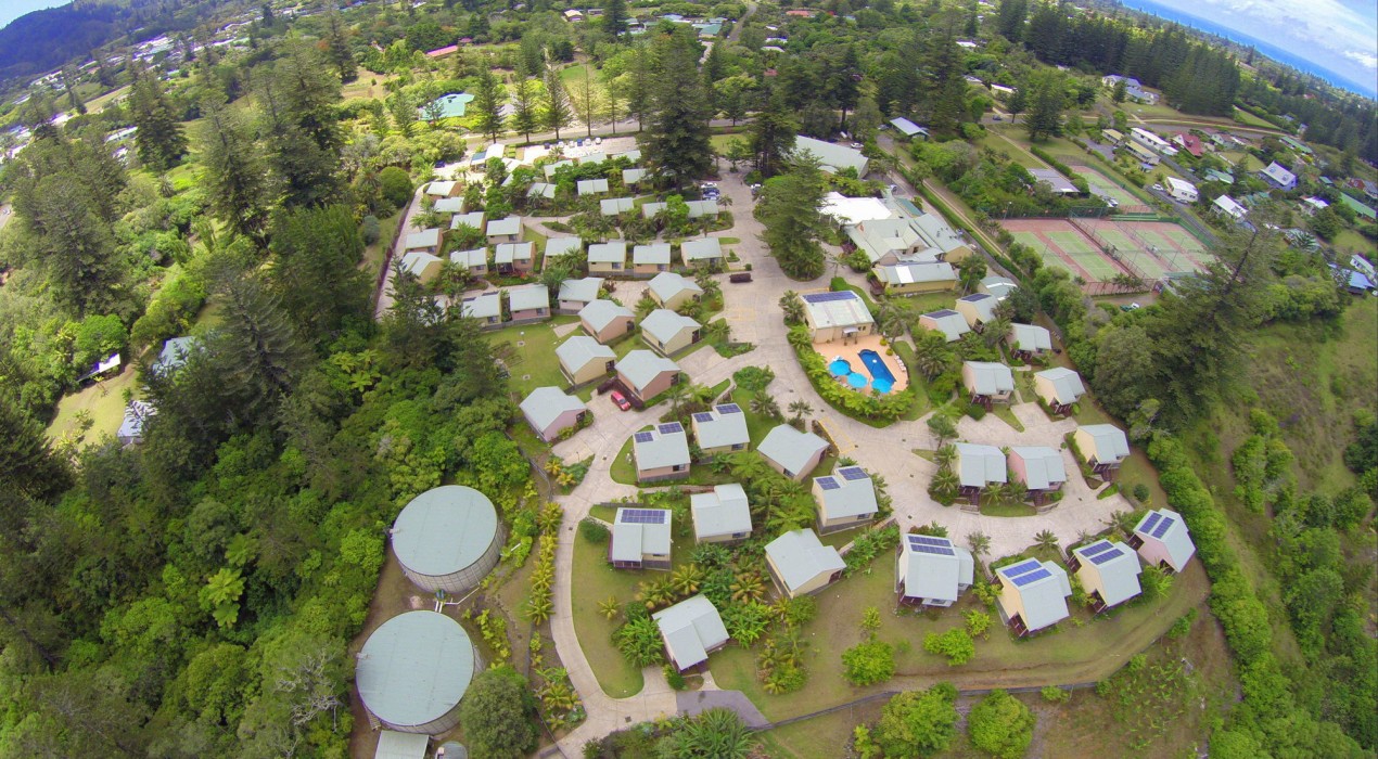 Governors Lodge Resort Hotel 26/69