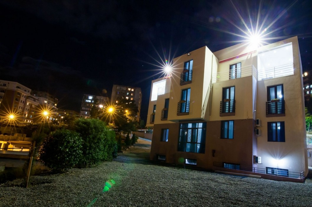 Hotel Ellegance 41/65