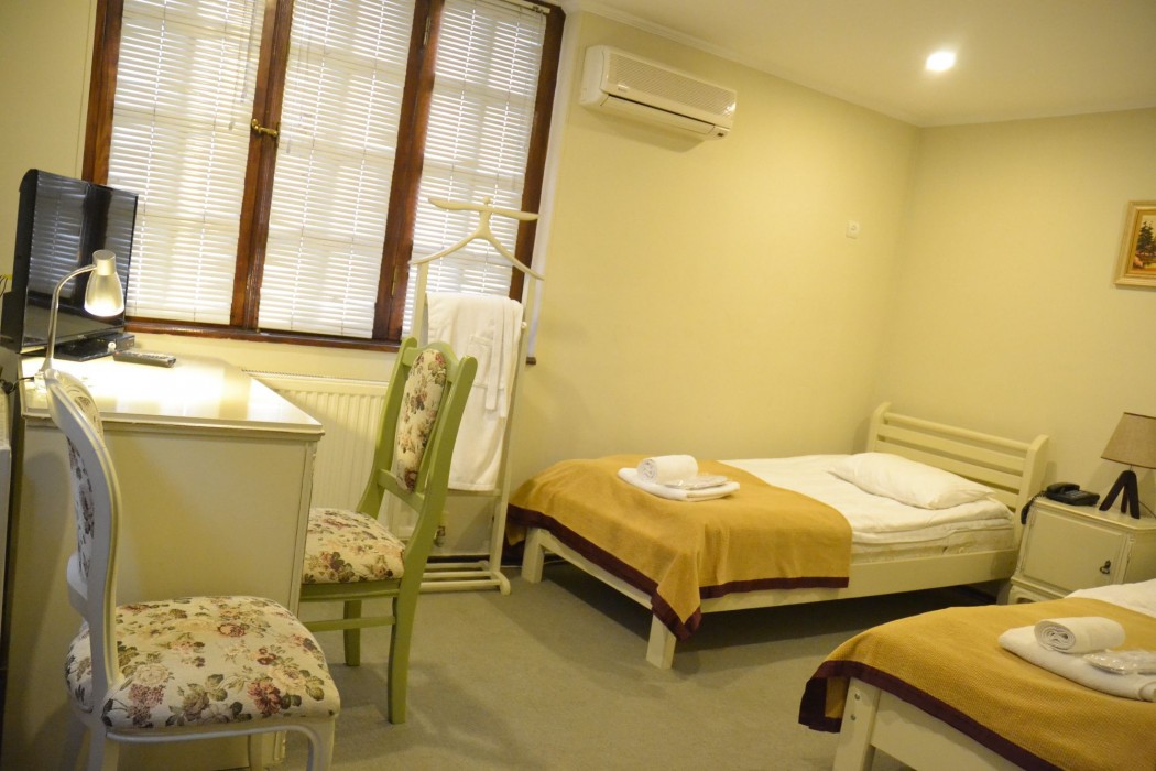 Demi Hotel 19/42
