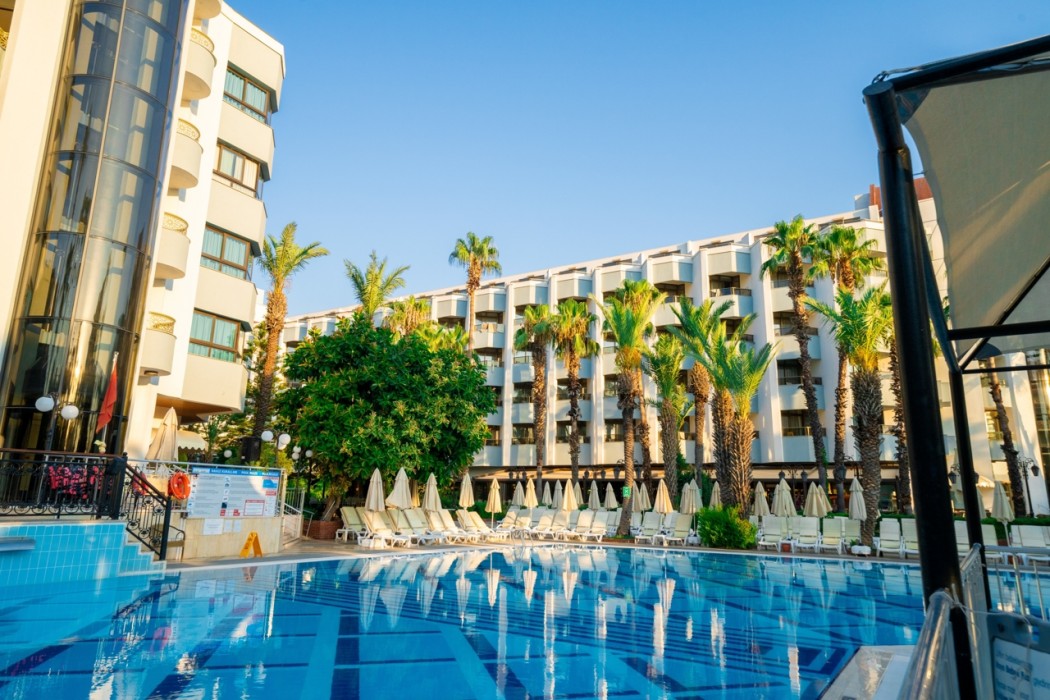 Aqua Hotel 47/77