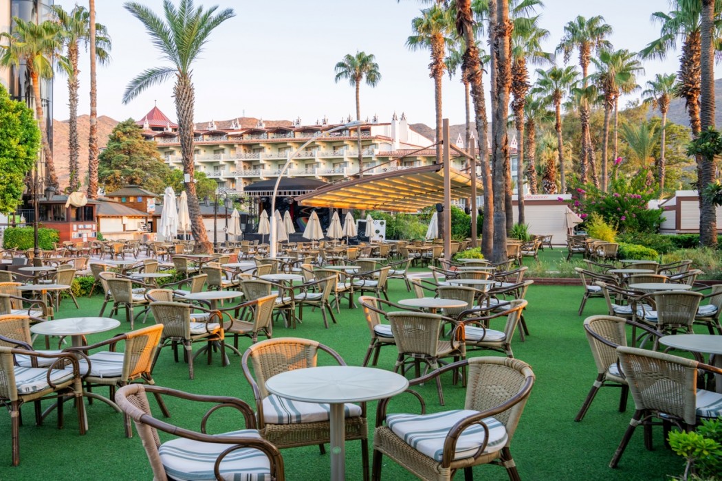 Aqua Hotel 35/77